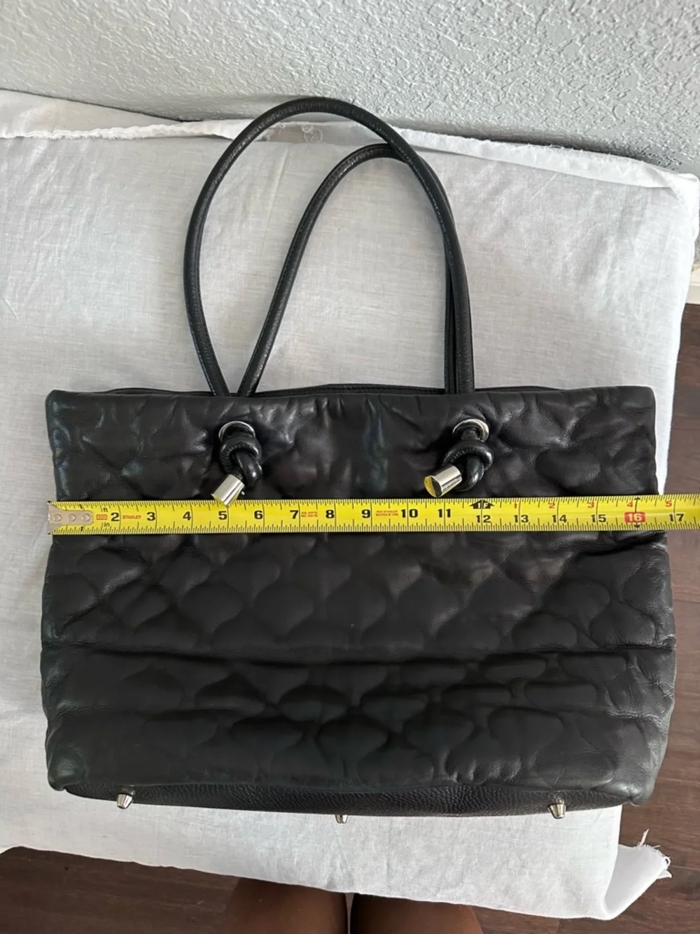 Lisa Conte Italy Black Leather Slouch Tote Bag Quilted Puffer Knot Handle Large